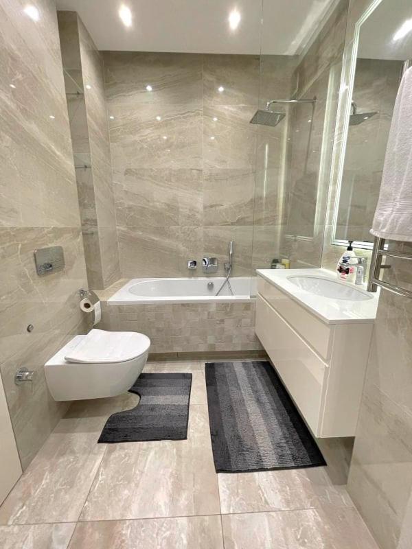 Vip Apartment 120M2 With Panoramic Windows, 22 Floor. Obolon Kiew Exterior foto
